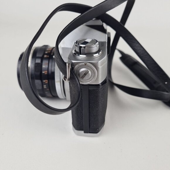 Canon TL QL 35mm SLR Film Camera with 50mm FL 1:1.8 Lens & Strap Vintage - Picture 8 of 13